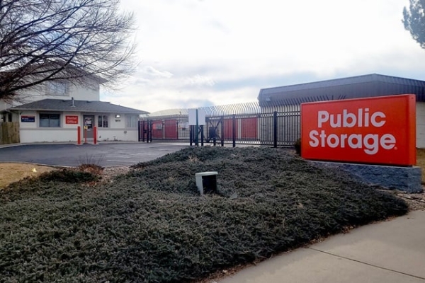 Facility photo: //images.sparefoot.com/medium/24149669ff3430c2d43.jpg