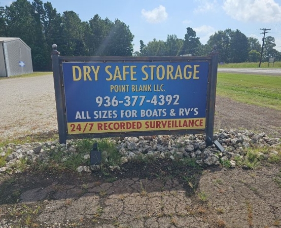 Facility photo: //images.sparefoot.com/medium/241515690e4709316c1.jpg