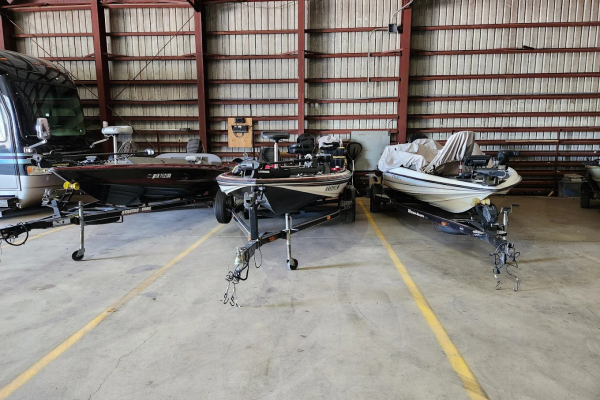 Facility photo: //images.sparefoot.com/medium/2415166878076a98e04.png