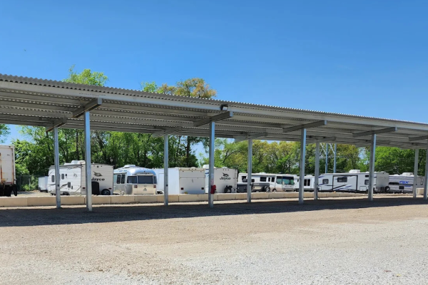 Facility photo: //images.sparefoot.com/medium/2415166878076f0f1e5.png