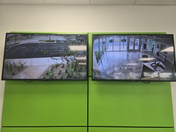 Facility photo: //images.sparefoot.com/medium/2415276904fcf46e9af.jpg