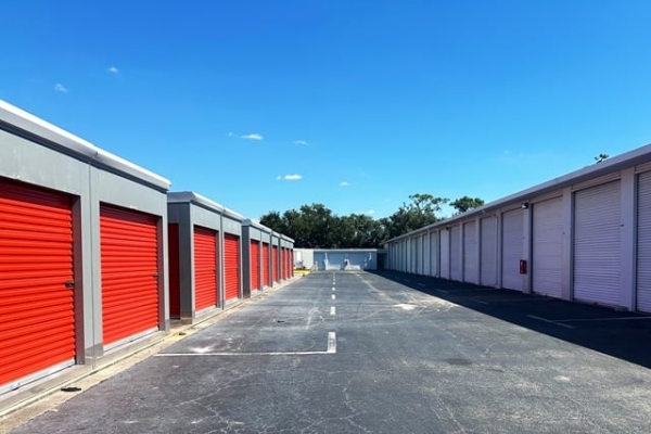 Storage Units at Public Storage - Sarasota - 5150 University Pkwy - 5150 University Pkwy
