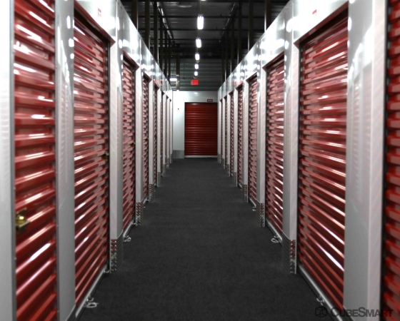 Facility photo: //images.sparefoot.com/medium/24161068b01e31e45c4.jpg