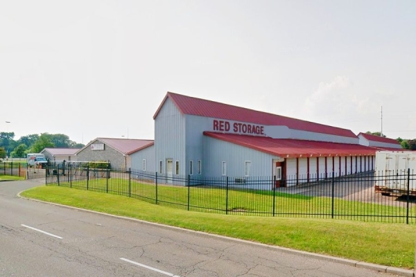 Facility photo: //images.sparefoot.com/medium/24161268a497c23bc2b.jpg