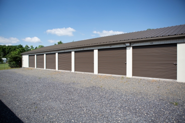 Facility photo: //images.sparefoot.com/medium/24161868819bbc508d0.jpg