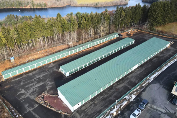Facility photo: //images.sparefoot.com/medium/2416256883ce8896559.png
