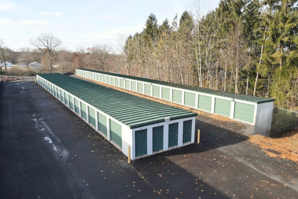 Facility photo: //images.sparefoot.com/medium/2416256883ce9045a95.png