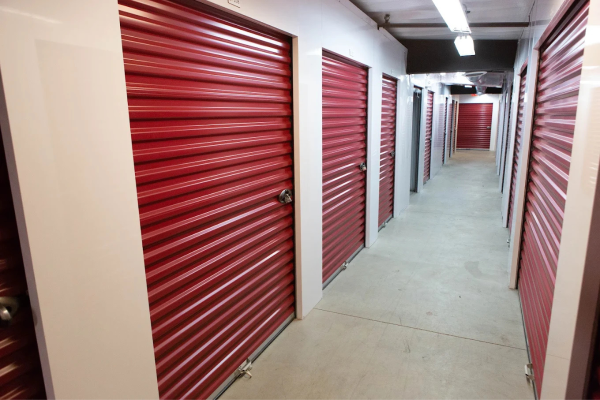 Facility photo: //images.sparefoot.com/medium/2416266883cea674c32.png