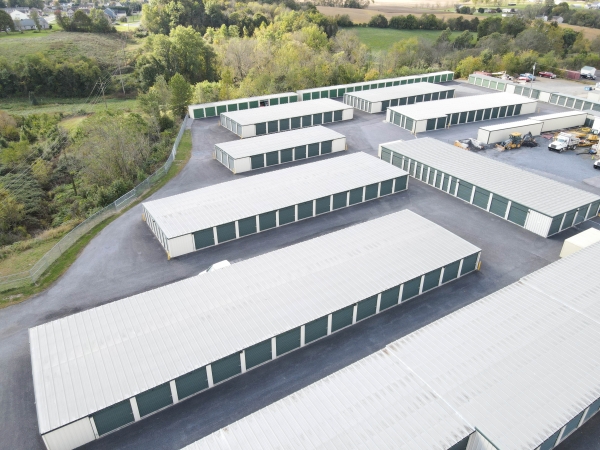 Facility photo: //images.sparefoot.com/medium/241629688396f928d65.jpg
