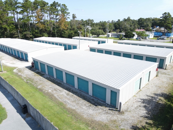 Facility photo: //images.sparefoot.com/medium/2416346883a94c57e03.jpg
