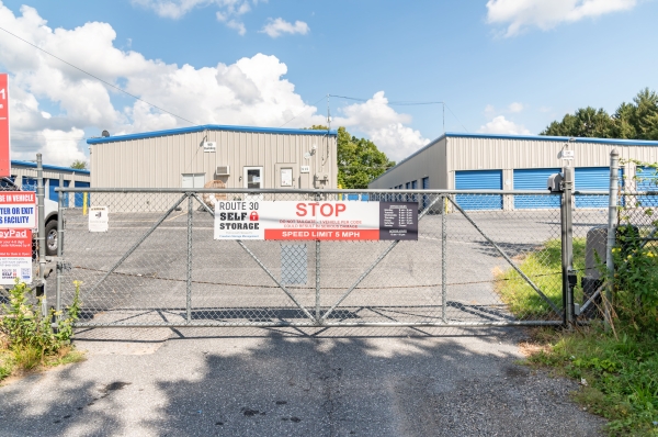 Facility photo: //images.sparefoot.com/medium/24163968d54ffc386e4.jpg