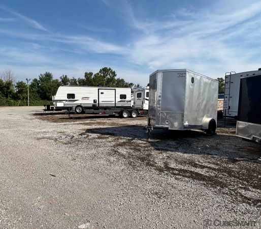 Facility photo: //images.sparefoot.com/medium/24165369426d2dac911.jpg