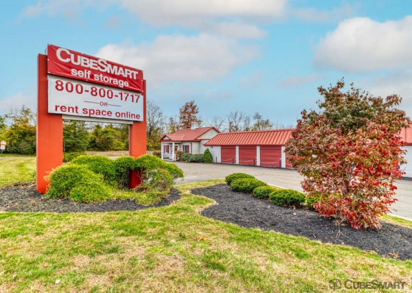 Facility photo: //images.sparefoot.com/medium/241658691458a9d1951.jpg