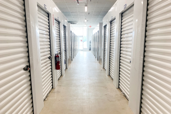 Facility photo: //images.sparefoot.com/medium/24168368b7ee3c6f210.jpg