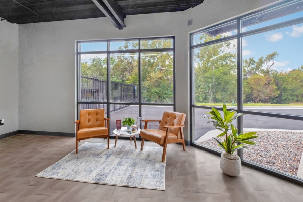 Facility photo: //images.sparefoot.com/medium/24170668f91923821ee.jpg