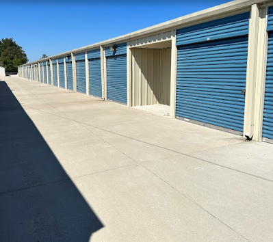 Facility photo: //images.sparefoot.com/medium/241707688905ff19896.png