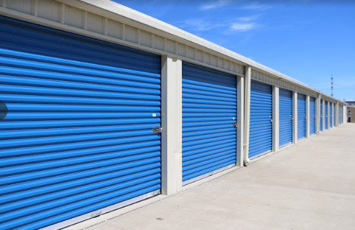 Facility photo: //images.sparefoot.com/medium/24170768890600b17af.png