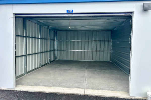 Facility photo: //images.sparefoot.com/medium/24172968a62a0617565.png