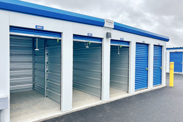 Facility photo: //images.sparefoot.com/medium/24172968a62a082c378.png
