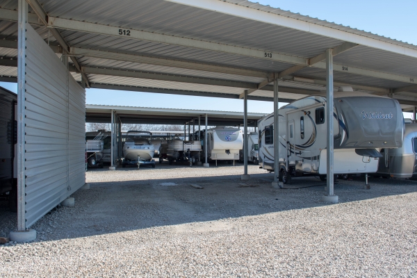 Facility photo: //images.sparefoot.com/medium/241749689fceffbf105.jpg