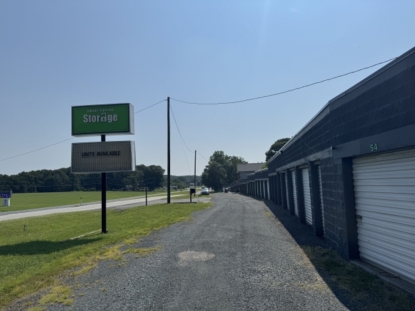 Facility photo: //images.sparefoot.com/medium/241761689249a09124b.jpg