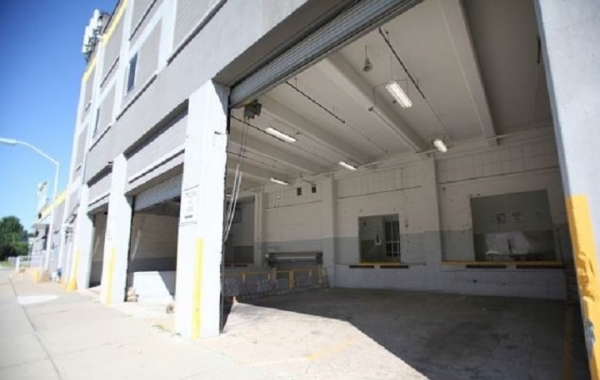 Facility photo: //images.sparefoot.com/medium/241780689115c8ae21a.jpg