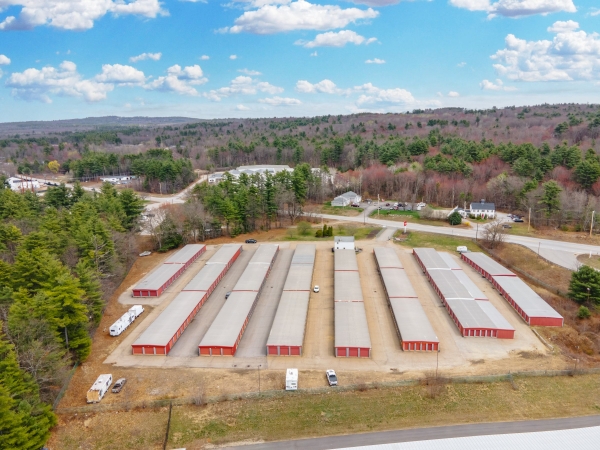 Facility photo: //images.sparefoot.com/medium/24179269f4dca44ee19.jpg