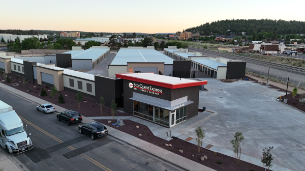 Facility photo: //images.sparefoot.com/medium/24181268960d7f05e0d.png