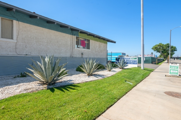 Facility photo: //images.sparefoot.com/medium/24190268a75104b467b.jpg