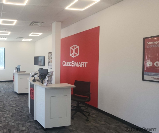 Facility photo: //images.sparefoot.com/medium/24192868e78027661be.jpg