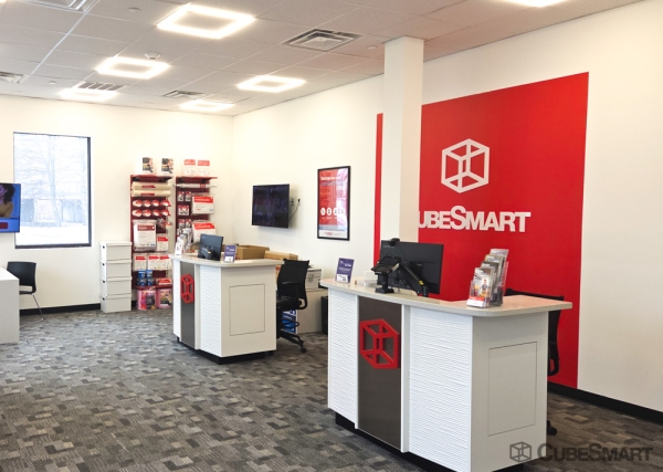 Facility photo: //images.sparefoot.com/medium/24192869de03a7da1bf.jpg