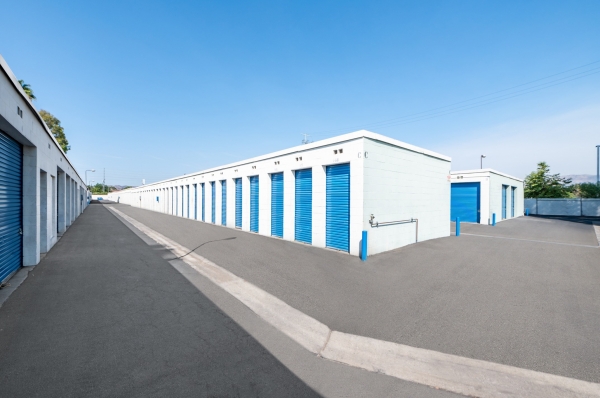 Facility photo: //images.sparefoot.com/medium/24194268b08fa3c5087.jpg