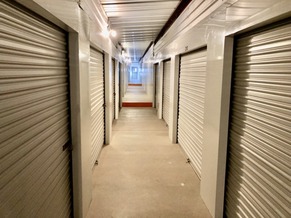 Facility photo: //images.sparefoot.com/medium/24195068b201c587692.jpg