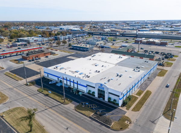 Facility photo: //images.sparefoot.com/medium/241964697a735ca398b.png