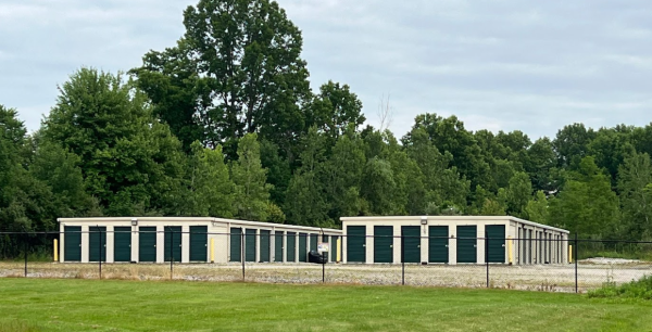 Facility photo: //images.sparefoot.com/medium/242010697a4fa34ec4d.png