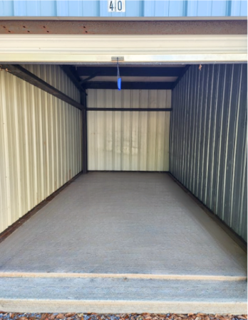 Facility photo: //images.sparefoot.com/medium/24201168bf05af14fb1.png