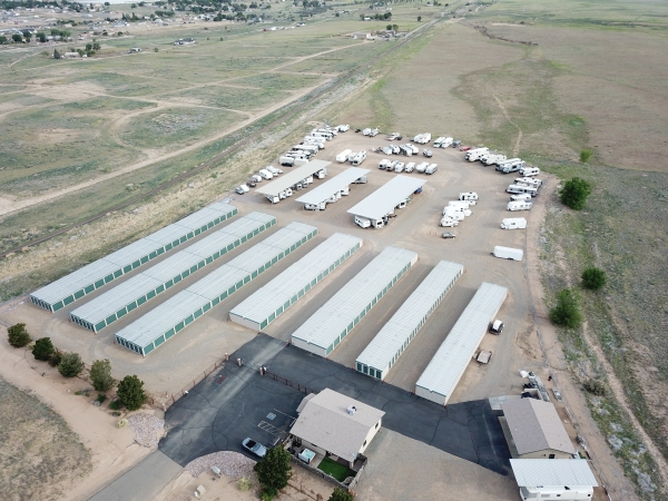 Facility photo: //images.sparefoot.com/medium/24201568c18ef977d2a.jpg