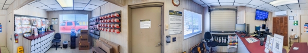 Facility photo: //images.sparefoot.com/medium/24207868c1885a213ad.jpg