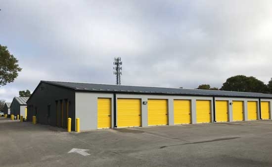 Facility photo: //images.sparefoot.com/medium/24208068c1837516923.jpg