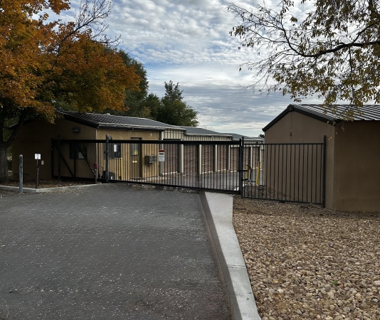 Facility photo: //images.sparefoot.com/medium/24209169c2d1261c998.jpeg