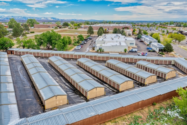 Facility photo: //images.sparefoot.com/medium/2420916a0260545722a.jpg