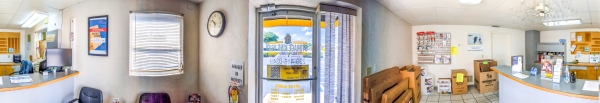 Facility photo: //images.sparefoot.com/medium/24209968c2e3a241327.jpg