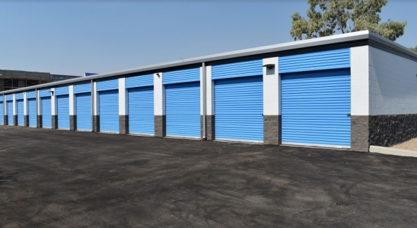 Facility photo: //images.sparefoot.com/medium/24211368c44d503cebb.jpg