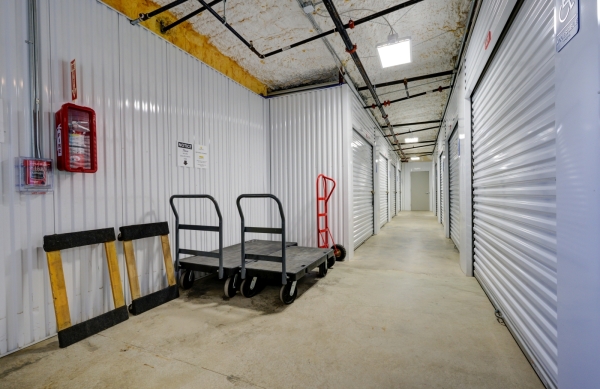 Storage Units at Storage King USA - 110 - League City, TX - State Hwy 3 - 2615 State Highway 3
