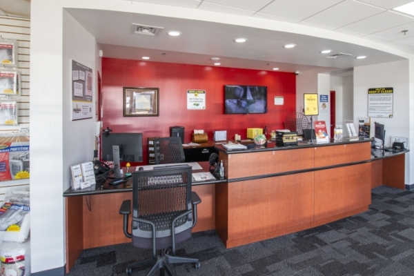 Storage Units at Storage King USA - 127 - Carrollton, TX - Rosemeade Pkwy - 2515 East Rosemeade Parkway