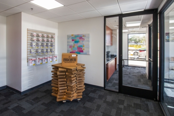 Storage Units at Storage King USA - 127 - Carrollton, TX - Rosemeade Pkwy - 2515 East Rosemeade Parkway