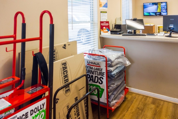 Storage Units at Storage King USA - 140 - Cypress, TX. - Grant Road - 13330 Grant Road