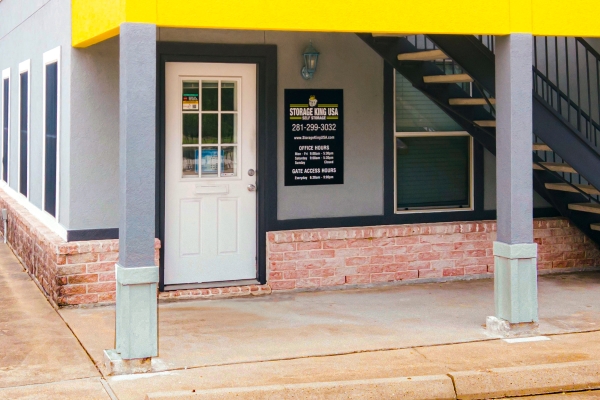 Storage Units at Storage King USA - 140 - Cypress, TX. - Grant Road - 13330 Grant Road