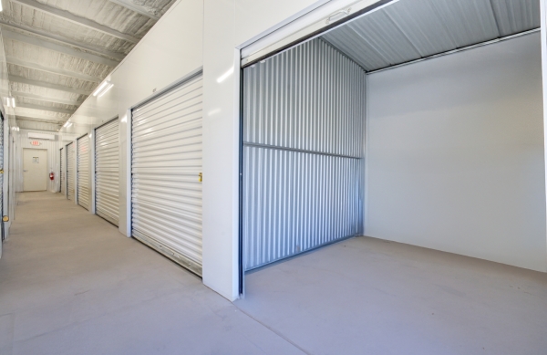 Storage Units at Storage King USA - 150 - Veterans Memorial Dr - 13001 Veterans Memorial Drive
