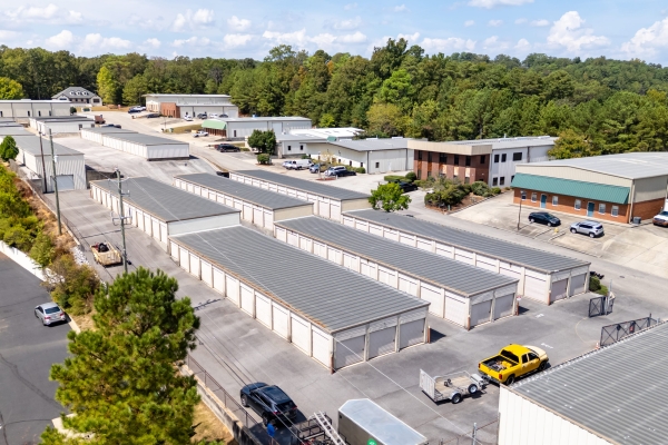 Facility photo: //images.sparefoot.com/medium/24218568d6b62263821.jpg
